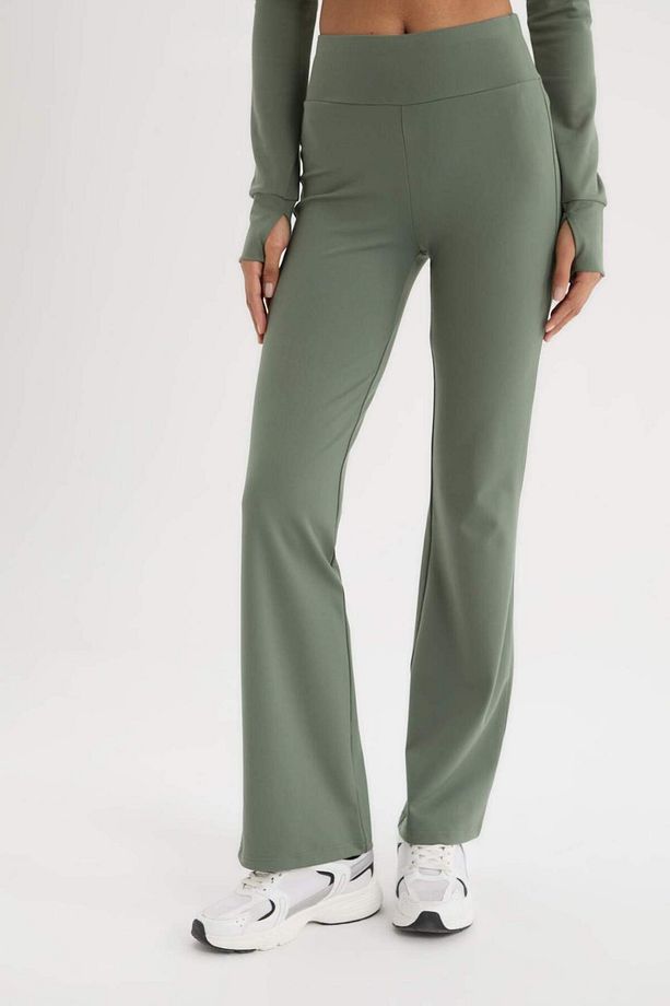 DeFactoFit Flare Fit Sporcu İnce Eşofman Altı İspanyol Paça Standart Boy Basic Düz B3988AX25SP - 4