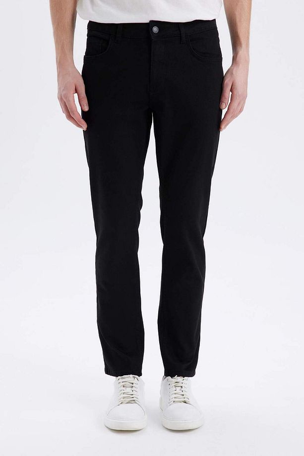 Pedro Slim Fit Dar Kalıp Normal Bel Dar Paça Siyah Jean Pantolon E5367AX25SP - 4