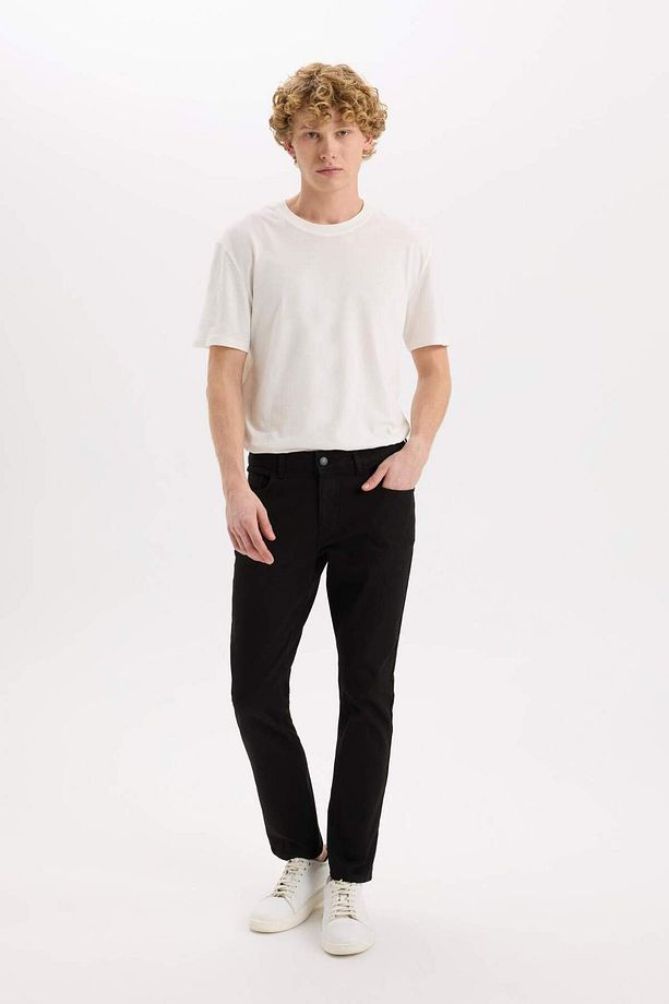 Pedro Slim Fit Dar Kalıp Normal Bel Dar Paça Siyah Jean Pantolon E5367AX25SP - 3