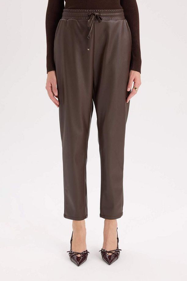 Jogger Kışlık Pantolon Yüksek Bel Cepli Standart Paça Suni Deri V8072AZ24WN - 4