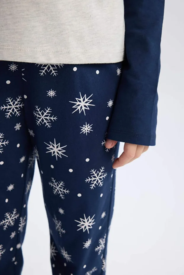 Kız Çocuk Yılbaşı Temalı Pijama Takımı Bisiklet Yaka Uzun Kollu Üst Uzun Alt D8797A824AU - 8