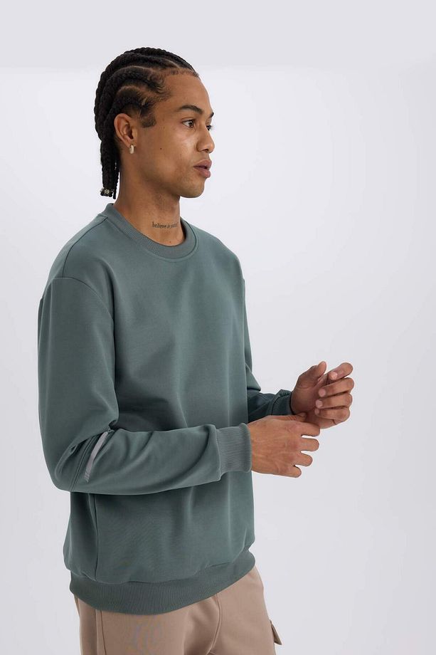 DeFactoFit Standart Fit Bisiklet Yaka Basic Düz Sporcu Sweatshirt E0073AX24WN - 4