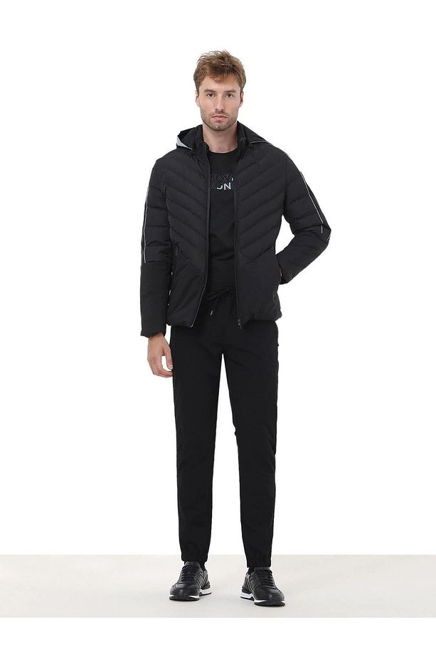 Siyah Regular Fit Kapüşonlu Casual Dokuma Mont - 2