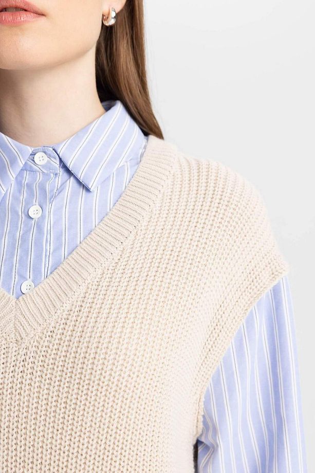 Regular Fit V Yaka Yandan Yırtmaçlı Triko Süveter Tunik D1243AX24WN - 5