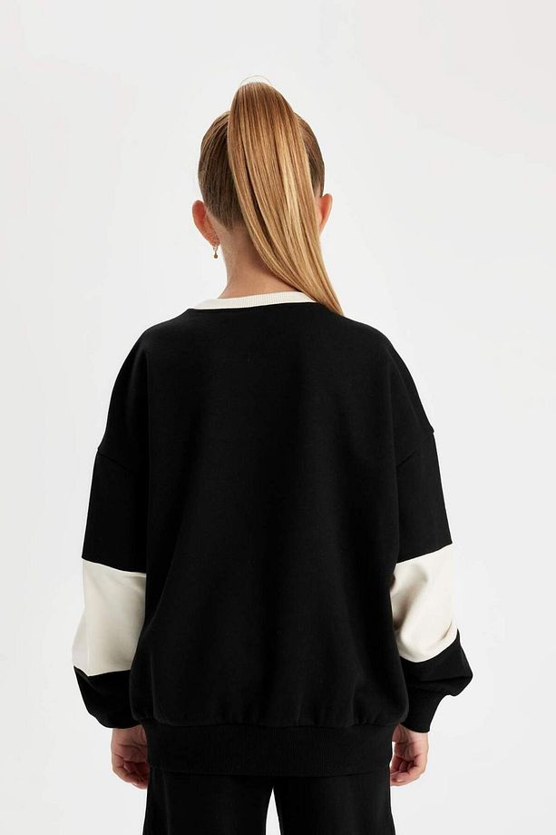 Kız Çocuk Siyah Oversize Geniş Kalıp Bisiklet Yaka Baskılı Sweatshirt D1105A824AU - 6
