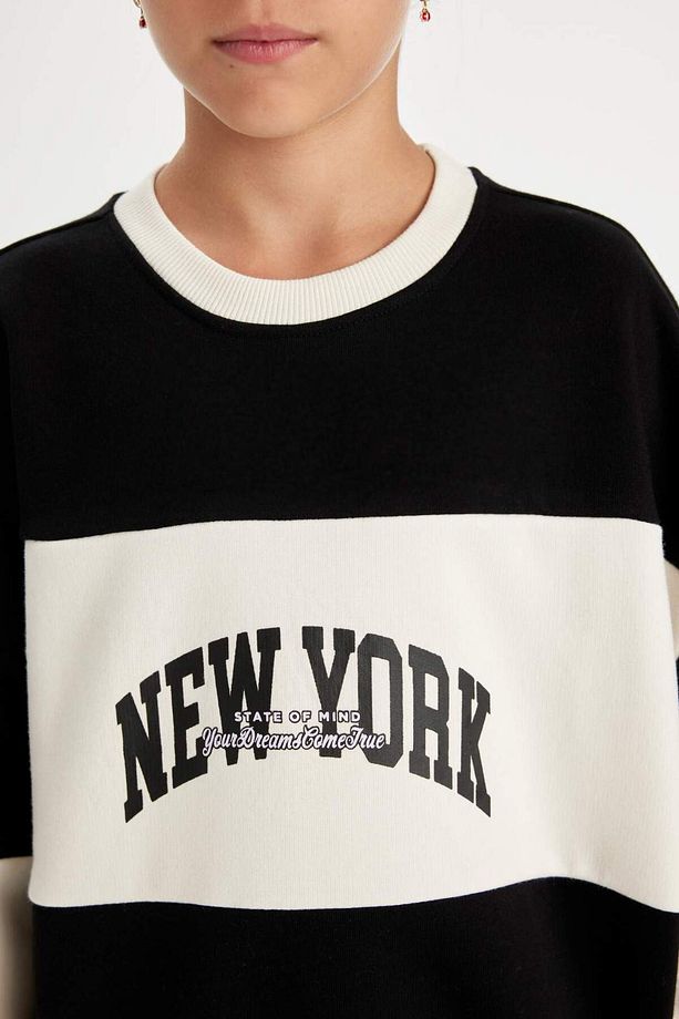 Kız Çocuk Siyah Oversize Geniş Kalıp Bisiklet Yaka Baskılı Sweatshirt D1105A824AU - 5