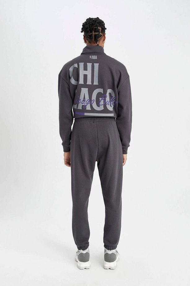 DeFactoFit NBA Chicago Bulls Kalın Jogger Eşofman Altı Standart Fit Cepli Düz Paça C9265AX24AU - 7