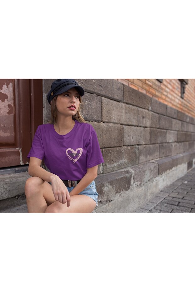Women's Love10 Transfer Printed Round Neck Short Sleeve T-Shirt