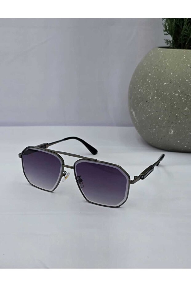 نظاراة شمسية - 1