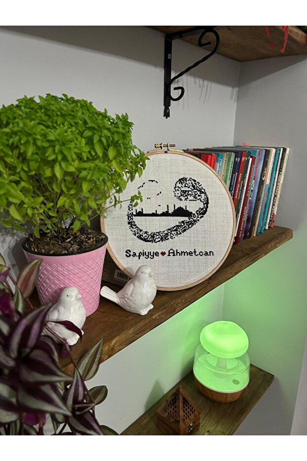 Etamin İşlemeli Pano, Isimli Kapı Süsü - 3