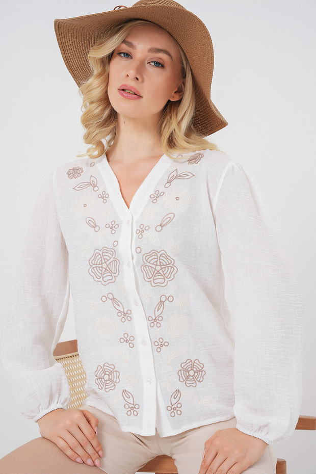 Women's Embroidered Long Sleeve Blouse 963 - Brown