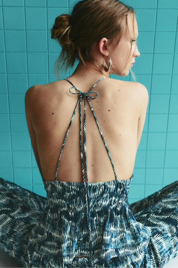 Desenli büzgülü top - 1