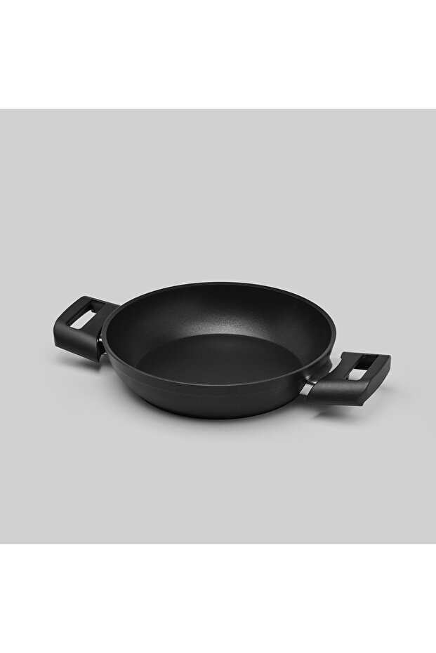 Optima Ares Titanium Pan 20 cm Black