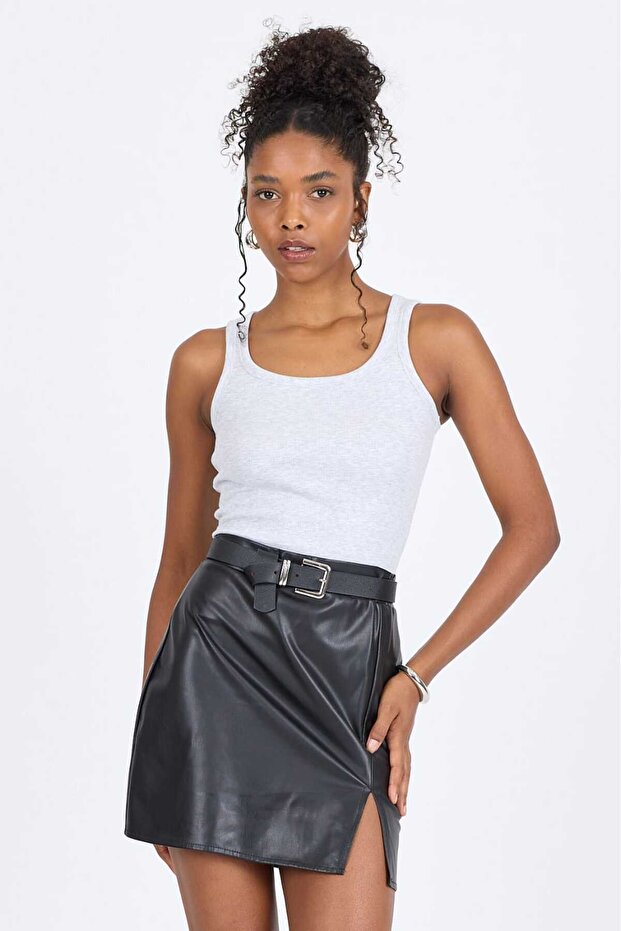 قميص داخلي مضلع باللون الرمادي - 6