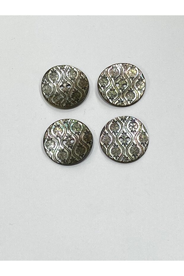 Italian Button / Worked Button Set of 4 2.8 cm