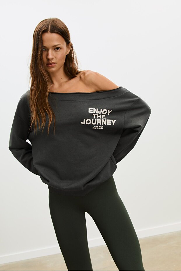 Açık Omuzlu Sweatshirt - 1