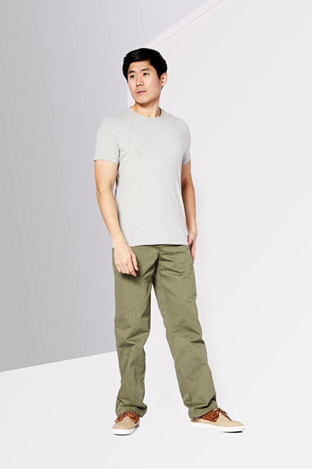 بنطال تشينو سادة بقصّة عادية للرجال، زيتوني - 3