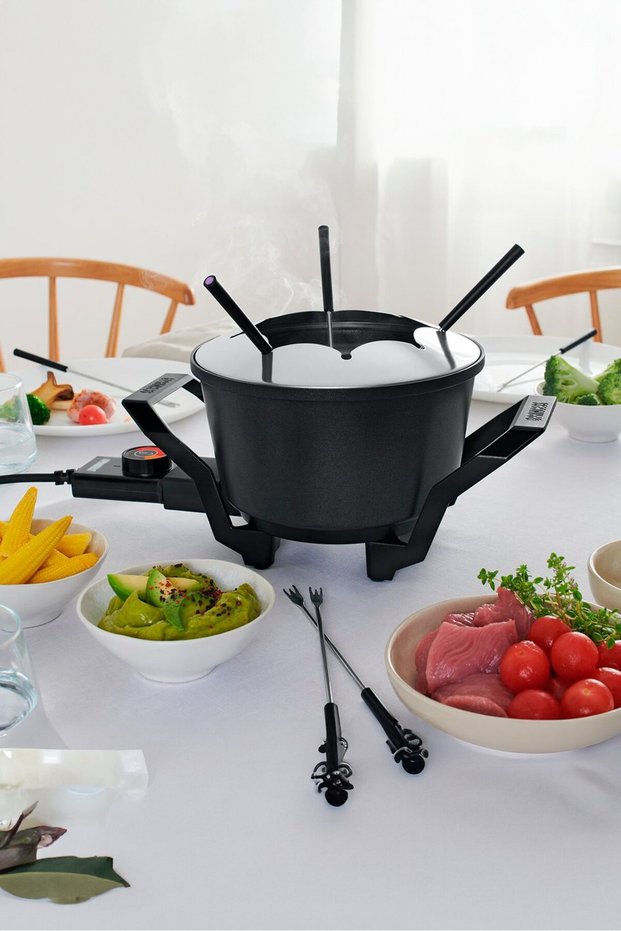 Stainless Steel Fondue Pot Set With Forks, Black