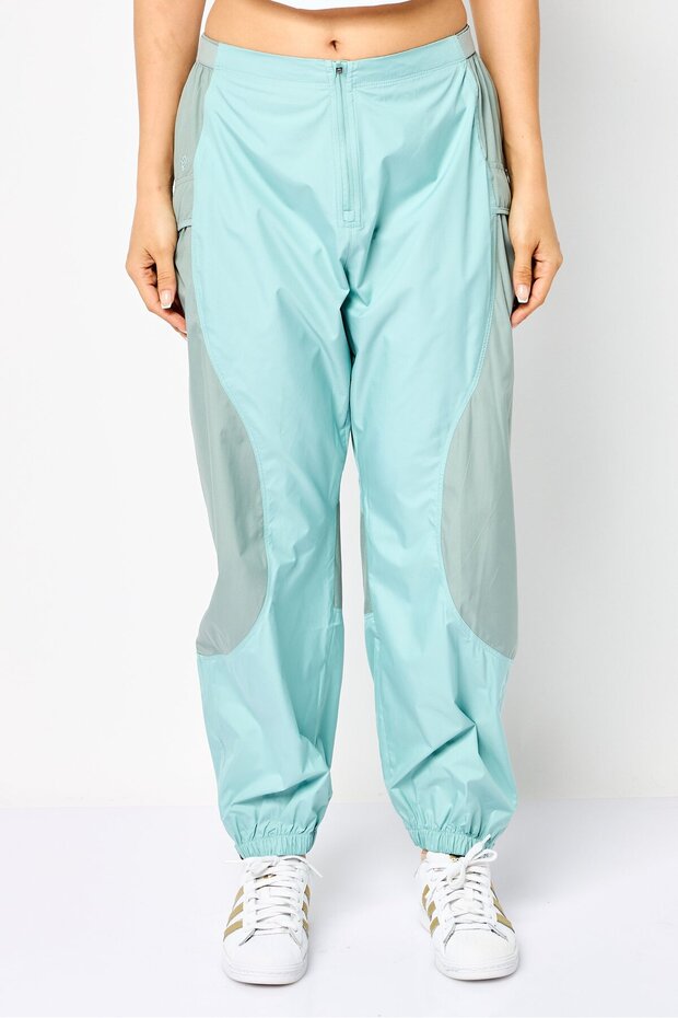 Women Sportswear Fit Training Track Pants, Multicolor