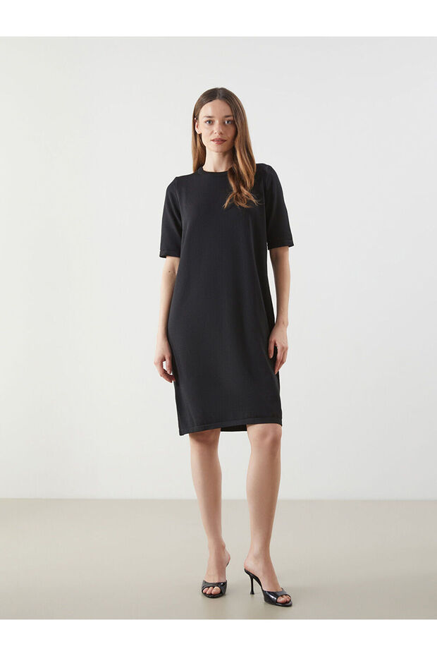 Nevavm Oval Collar Knitwear Dress with a Difference
