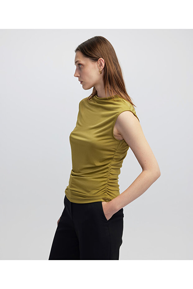 Büzgülü tişört - 2