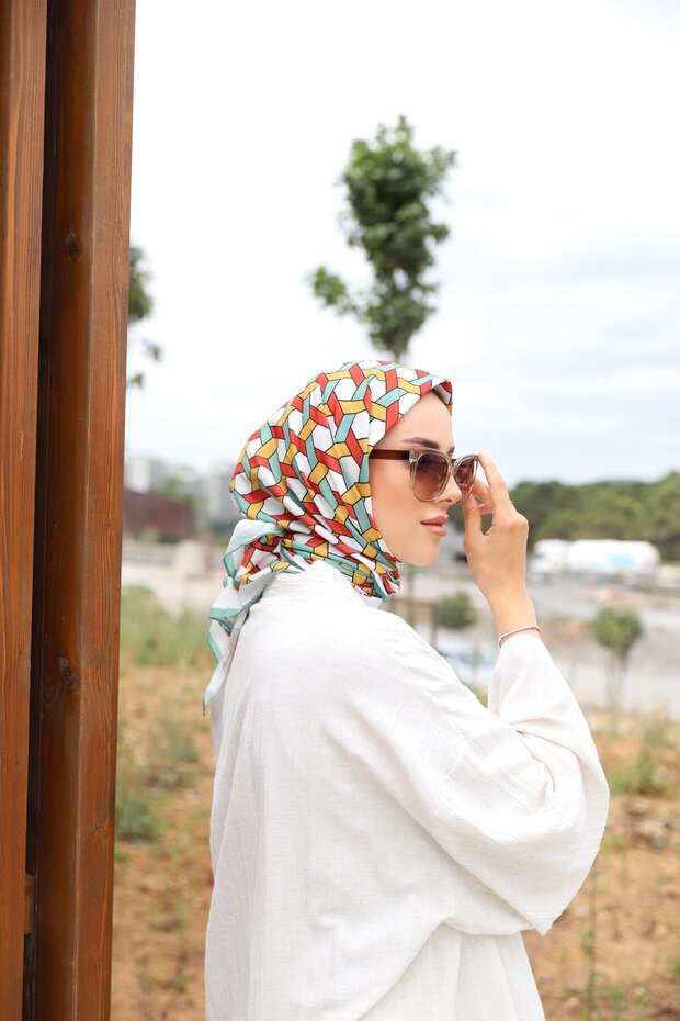 وشاح بنمط اللف
