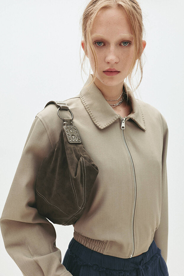 حقيبة كروس بحزام مخيط - 4