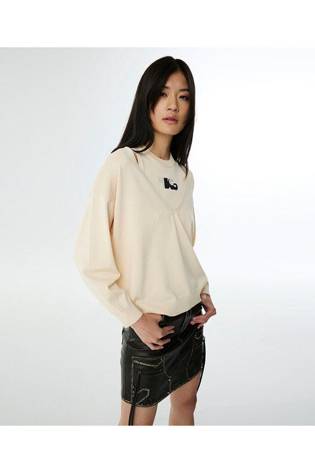 ÇİFT PARÇA GÖRÜNÜMLÜ NAKIŞLI TRİKO - 2