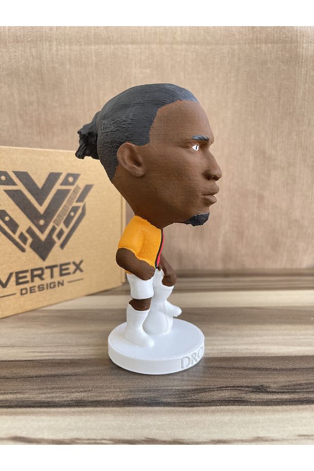 Drogba Gẩlẩtẩsẩrẩy 3d Futbolcu Taraftar Biblo Figür Erkek Hediyelik Oyuncak Sarı Kırmızı Aslan - 2