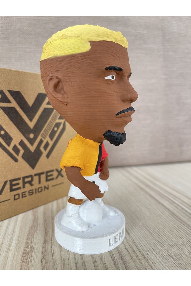 Lemina Gẩlẩtẩsẩrẩy 3d Futbolcu Taraftar Biblo Figür Erkek Hediyelik Oyuncak Sarı Kırmızı Aslan - 2