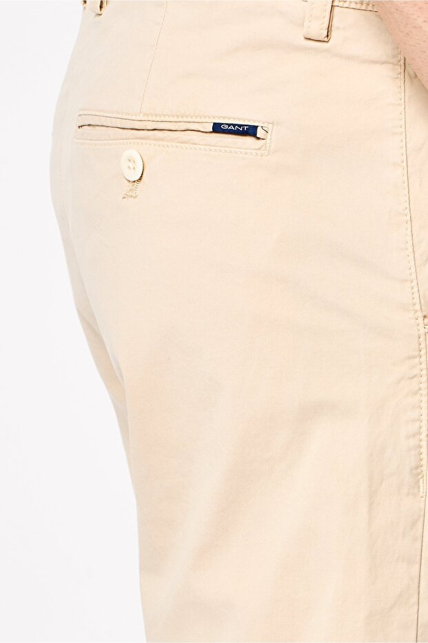 Men Solid Chino Shorts, Beige - 3