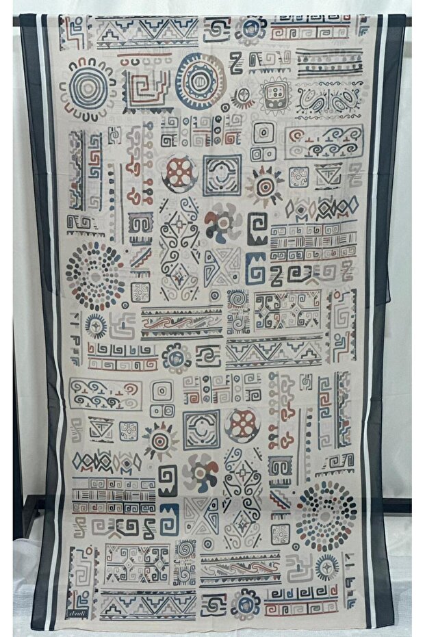 Retro Pattern Poly Shal