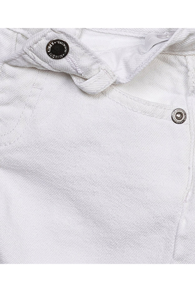 Girls White Basic Short - White Denim - 2