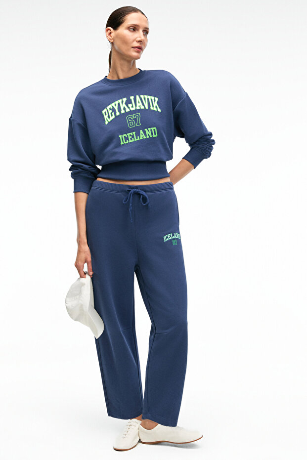 Erevyn Women's Relaxed Cut Hem Detail Printed Navy Blue Sweatpants