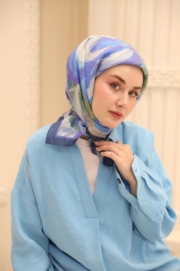 أوليندا وشاح حريري 47001-04
