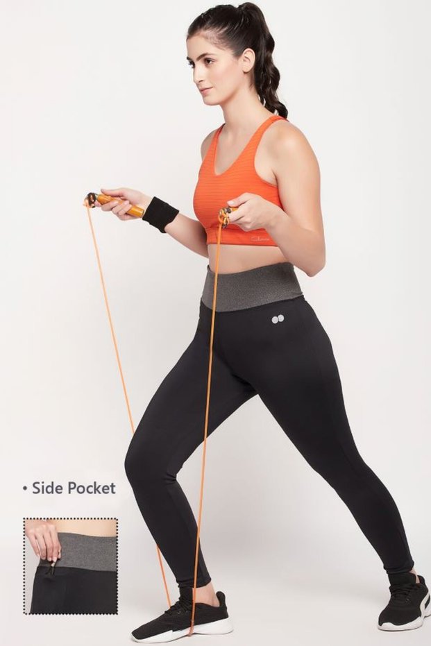 High Rise Active Tights in Black with Side Pocket