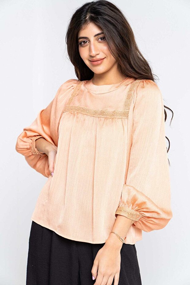 Solid Long Sleeve Puff Blouse - 1