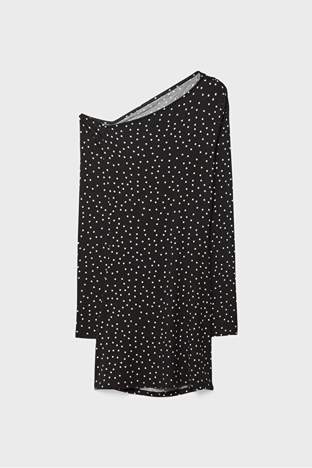 Puantiyeli kısa elbise - 6