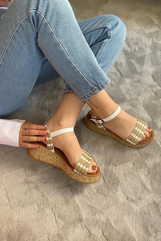 Women's Eftal White Straw Detail Thick Cork Sole Orthopedic Sandals K-230