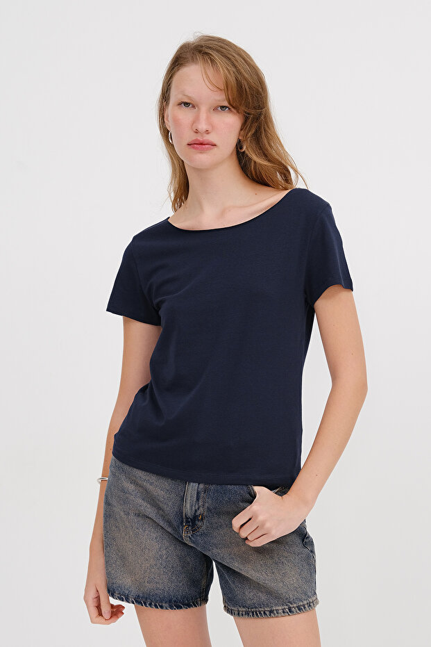 Kayık Yaka Basic T-shirt P1805 - 1