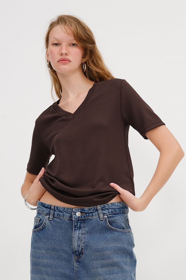 V Yaka Basic T-shirt P4380-D10 - 4