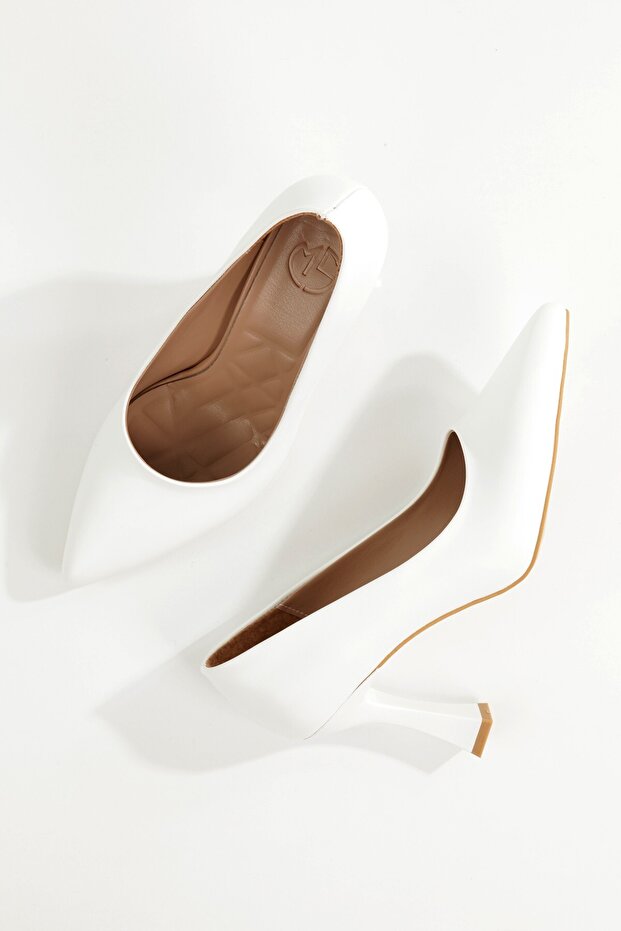 Kanger White Matte Goblet Heeled Shoes Classic Stiletto