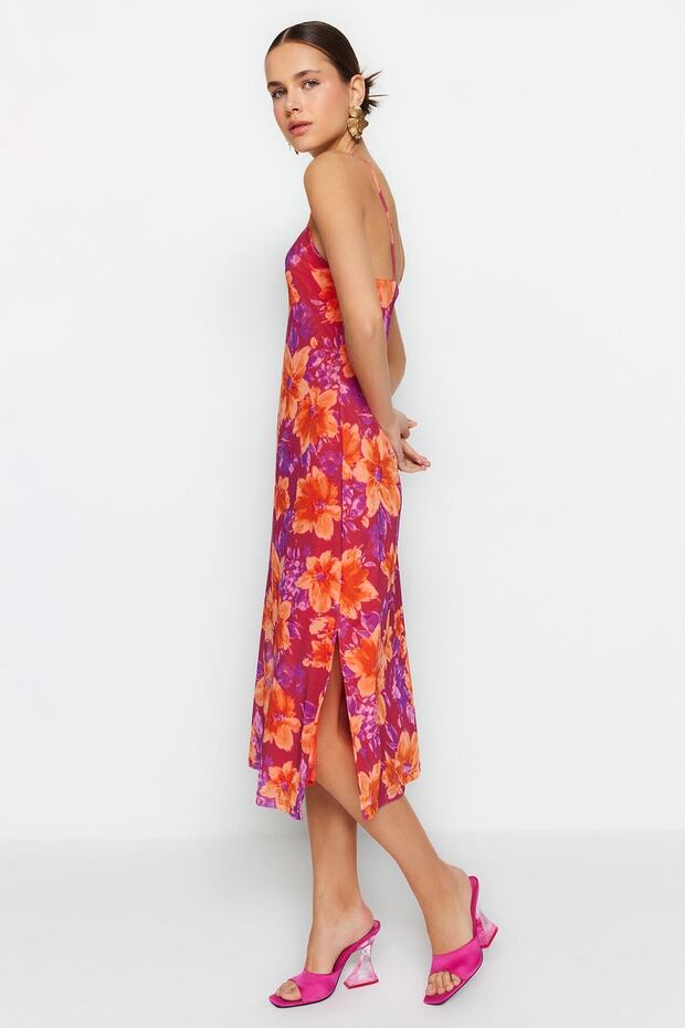 Pembe Çiçek Desenli Yırtmaç Detaylı Astarlı Tül Askılı Belden Açılan Midi Elbise - 3