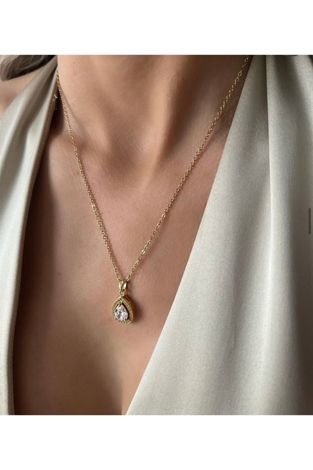 Steel Necklace with Tarnish Resistant Antiallergic Solitaire Figure (2 Years Importer Warranty)
