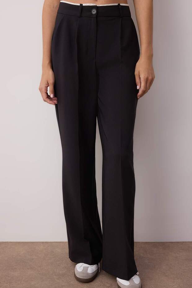 Siyah Kemer Detaylı Wide Leg/Geniş Paça Dokuma Pantolon TWOAW24PL00341 - 3