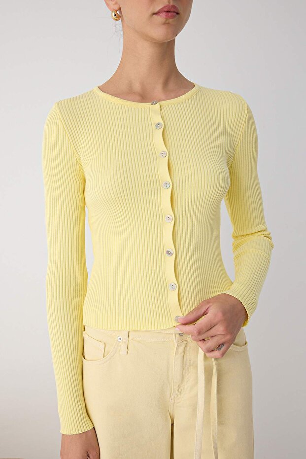 Wardrobe Essentials Sarı Merserize Görünümlü Fitilli Triko Hırka | TWOAW26HI00118 - 3