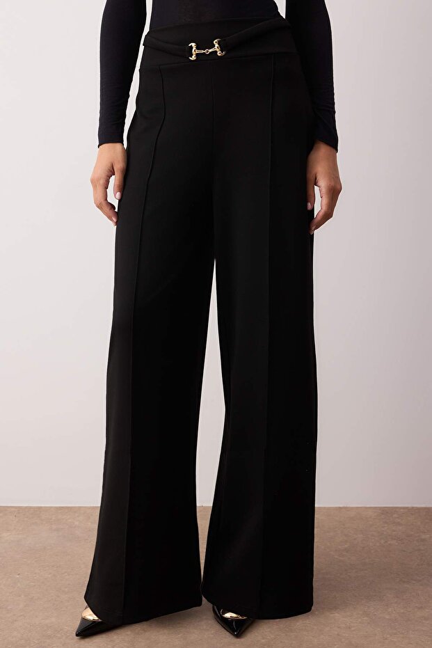 Siyah Toka Detaylı Wideleg/Geniş Paça Örme Pantolon TWOAW26PL00022 - 3