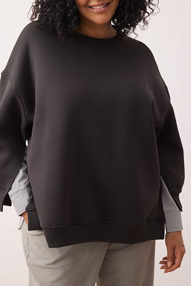 Antrasit Oversize Fit Alttan Gömlek Çıkma Görünümlü Örme Büyük Beden Sweatshirt TBBAW25AO00000 - 3