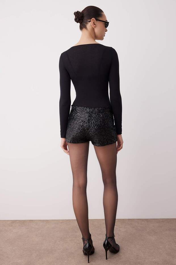 Siyah Payetli Mini Örme Şort & Bermuda TPRAW26SR00000 - 4