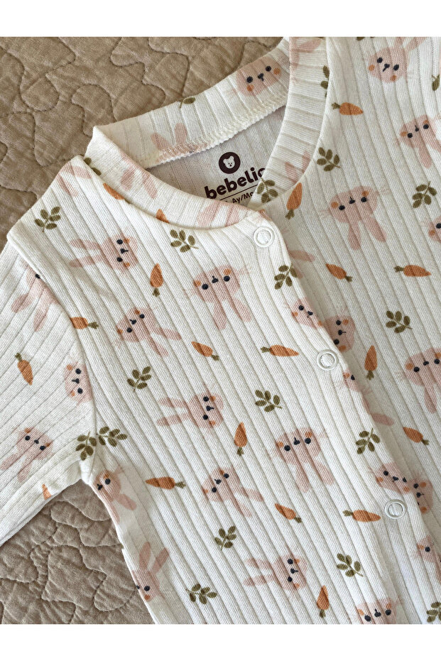 بذلة منقوشة على شكل أرنب مصنوعة من القطن بنسبة 100% - 2